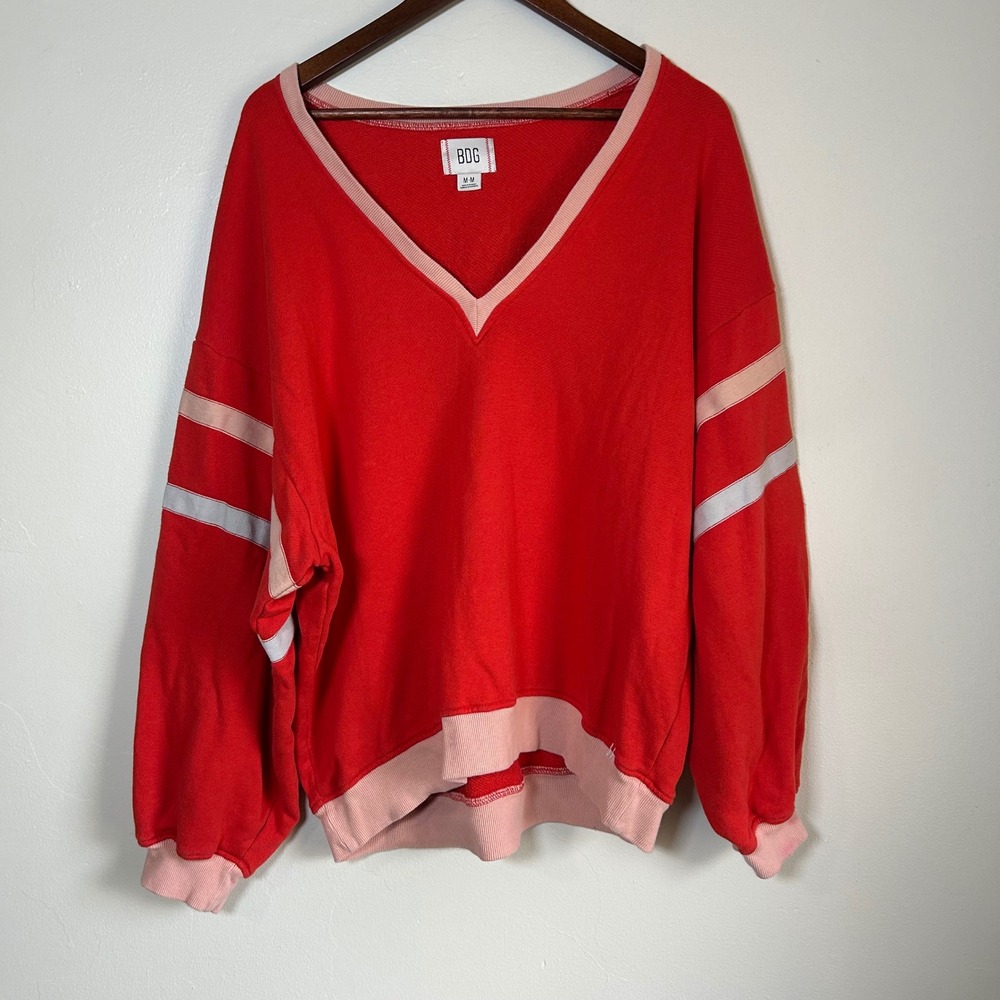BDG Sweatshirt Womens Medium Red Pink V-Neck Striped Sleeve Varsity Pullover